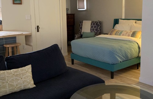 North Park Cabaña | Quiet Oasis In North Park Close to Area Beaches, Gaslamp, Zoo and Balboa Park