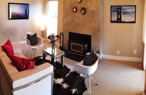 Rancho Cordova Casa | Quiet Oasis with Pool & Hot Tub just off Riverfront
