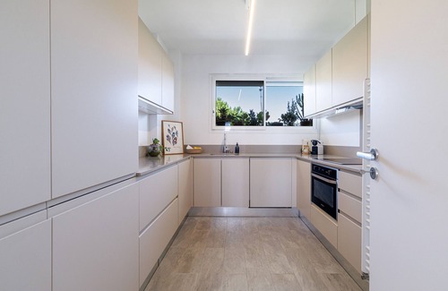 Cimiez Apartamento | Quiet & Open View - 1 Bdr Large Terrace