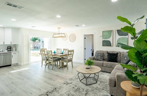 Rosemead Casa | Quiet home located 15 mins of Downtown LA