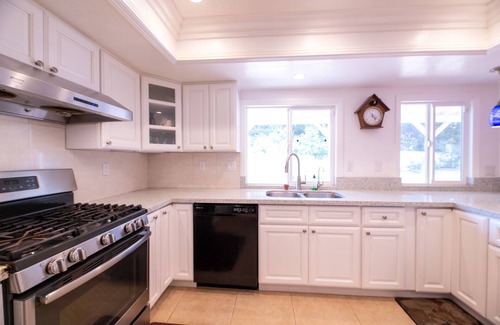 Valle Lindo Casa | Quiet, Private, Hillside, Home to Enjoy, 5br/3ba