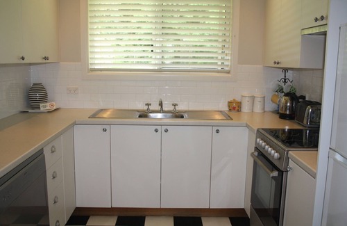 Moss Vale Casa | Quiet & Private Location, Convenient to Town Amenities