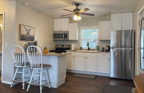 Green Bay Casa | Quiet property on dead-end street in a historic neighborhood nearby parks and walking trails
