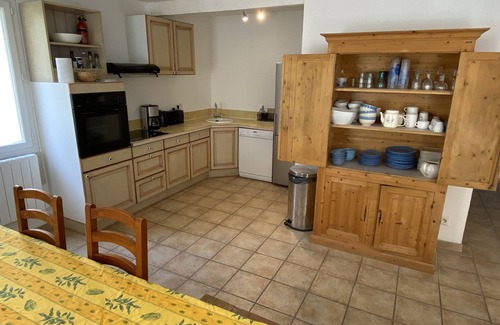Seguret Casa | Quiet property with a private heated Pool near a touristic village in Provence