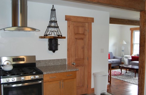 Waldoboro Casa | Tranquila y pintoresca casa del cabo en 4 acres de propiedad frente al mar
