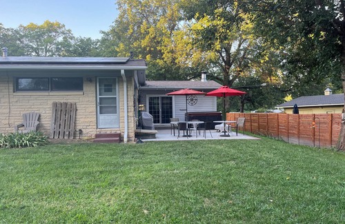 Lincoln Casa | Quiet ranch-style home in Lincoln, NE