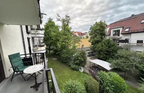 Am Alten Sudlichen Friedhof Apartamento | Quiet Retreat with Balcony in the Centre of Munich