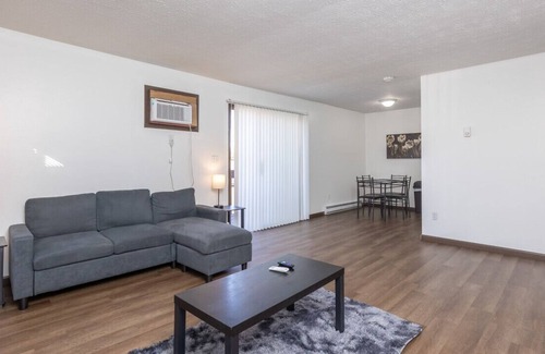 West Carrollton Apartamento | Quiet/Safe 2-Bed Apartment