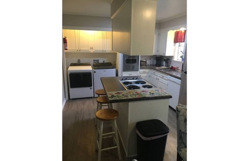 Cardinal Heights Apartamento | quiet, safe apt in mid-town Little Rock