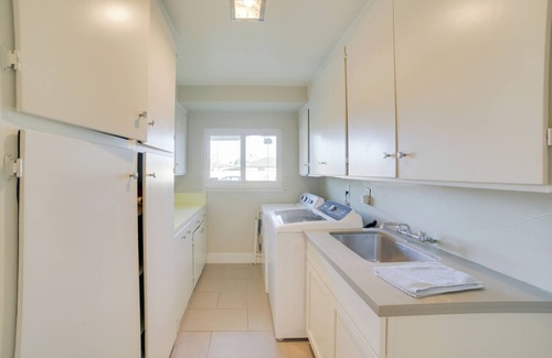 Salinas Cabaña | Quiet Salinas Vacation Rental 10 Mi to Beach