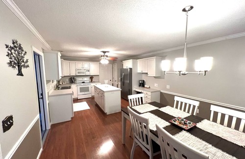 Pinehurst Casa | Quiet Sanctuary awaits you! 3 Bed 2.5 Bath, Private Pool and Dog Friendly Home!