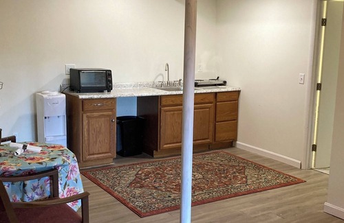 Bristol Hills Apartamento | Quiet setting in Bristol NY ,Canandaigua lake, wine country,Bristol Mountain.