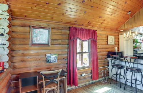 New Haven  Huron County Cabina | Quiet Shiloh Retreat w/ Spacious Yard & Fireplace!