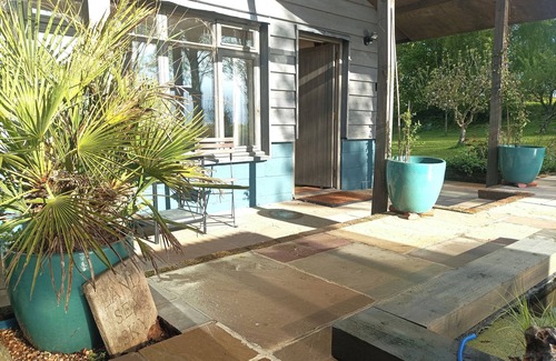 Norwich Casa | Quiet spacious open plan studio bungalow in the heart of Norfolk countryside.