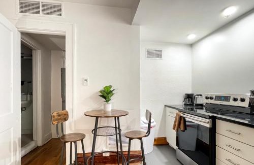 Downtown Des Moines Apartamento | Quiet Studio On Grand - Downtown Dsm!