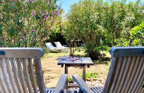 Estoril Apartamento | Quiet Studio with garden 8 Min from Beach
