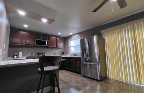 Harrisburg Casa | Quiet Suburban home near State Capital Complex