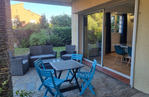 Elne Apartamento | 🌞 Quiet T2 with terrace & garden - Beaches 10 min away, top comfort! 🌴