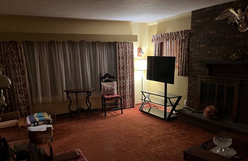 Franklin Springs Casa | Quiet, Time-Capsule 3-Bedroom home in Whitesboro