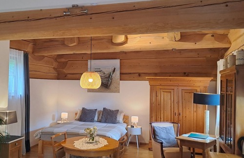 Klein-Bieberau Apartamento | Quiet vacation apartment in a wooden house (on the edge of the forest)