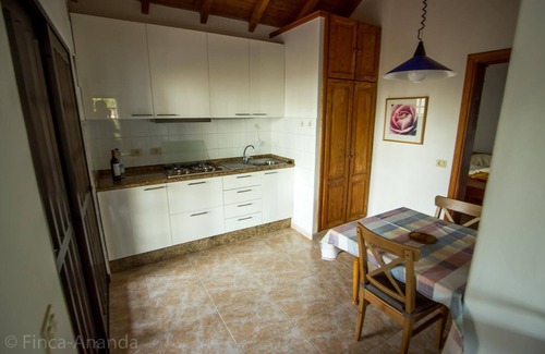 Granadilla de Abona Casa | Quiet vacation home with a great view