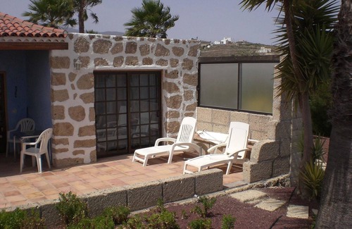 Granadilla de Abona Casa | Quiet vacation home with a great view