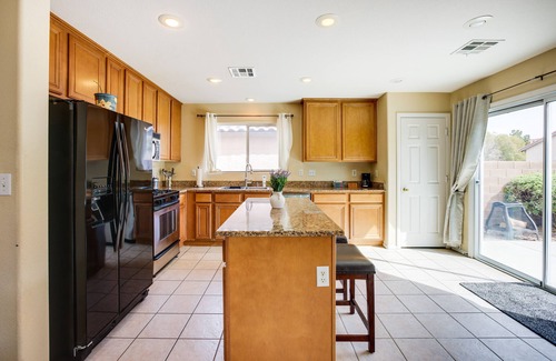 Enterprise Casa | Quiet Vegas Home: 10 Mi to the Strip!