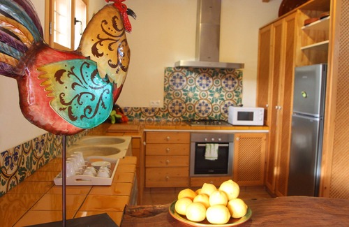Selva Casa | Tranquila villa con piscina privada,wifi y fantásticas vistas, cerca del pueblo.