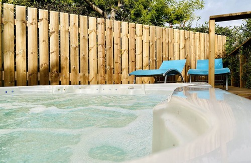Gruissan Villa | Vila con JACUSSI, Piscina, Jardines, Air acondicionado, WiFi, playa a 600m