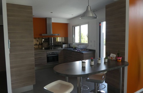 Chorges Villa | Quiet villa with superb views