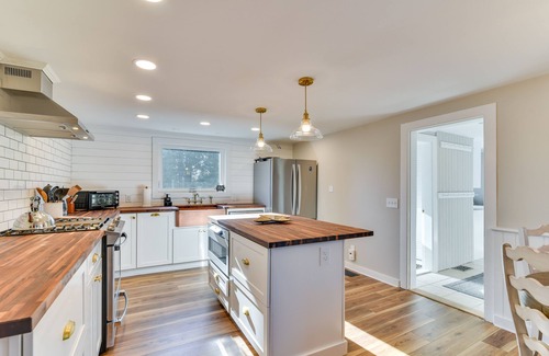 Bass Harbor Casa | Quiet Waterfront Home: Ideal Maine Escape!