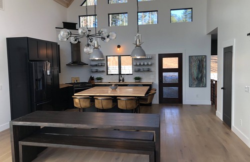 Nebo Casa | Quiet Waterfront Lake House with Private Dock