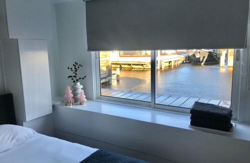 Municipality of Aalsmeer Alquiler De Eote | Quiet Waterloft near Amsterdam and Schiphol WS11