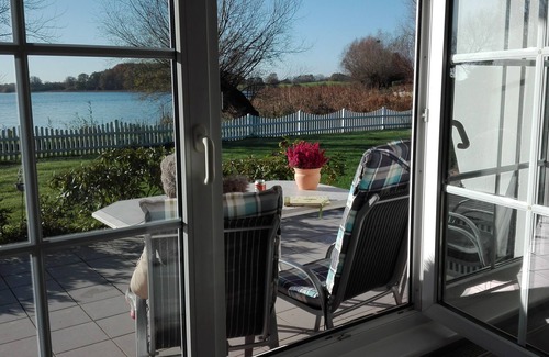 Klocksdorf Casa | Pequeña casa en el lago (región Schaalsee, cerca de Lübeck)