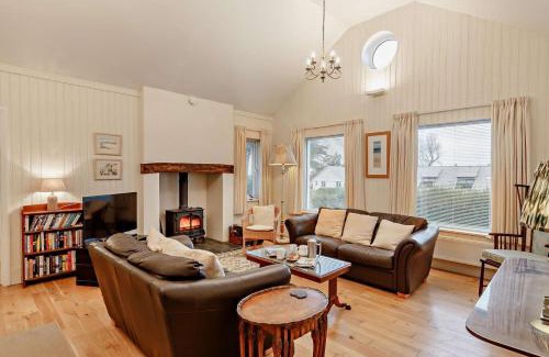 Constantine Bay Casa | Quillets