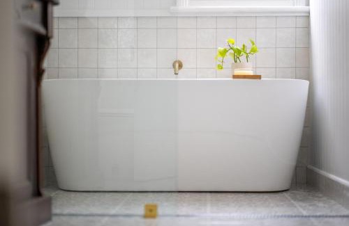 Armidale Casa | Quinn's Cottage - Central Armidale