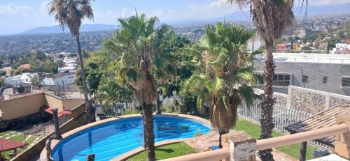 Tres de Mayo Casa | Quinta Cristina Burgos