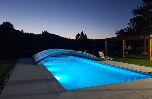 Cabeceiras de Basto Casa | Quinta da Tormenta -14 pessoas- Cabeceiras de Basto 2 casas e piscina privada