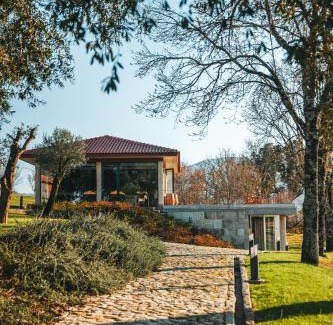 Moncao Cabina | Quinta da Torre - Anselmo Mendes