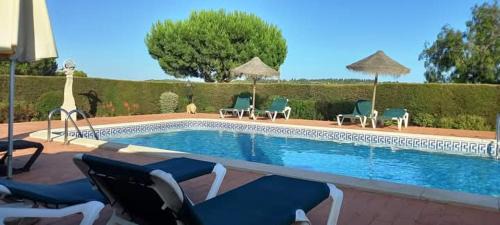 Alfarrobeira Casa | Quinta das AVES - Apartamento T2 com Piscina Comum