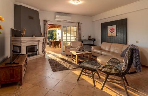 Lagoa e Carvoeiro Villa | Quinta das Lameiras
