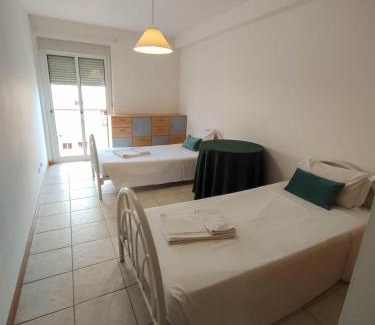 Portimao Apartamento | Quinta das Oliveiras 4 Bedrooms with Balcony