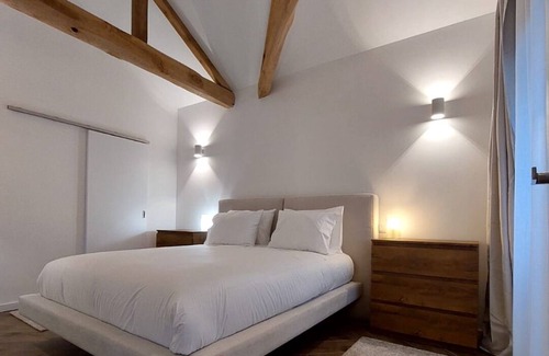 Cossourado e Linhares Otro | Quinta de Charme com 5000m2 Toda Vedada a Minutos de Praias Fluviais