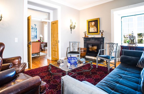 Galamares Casa | Quinta de São Tadeu by Casa das Campainhas