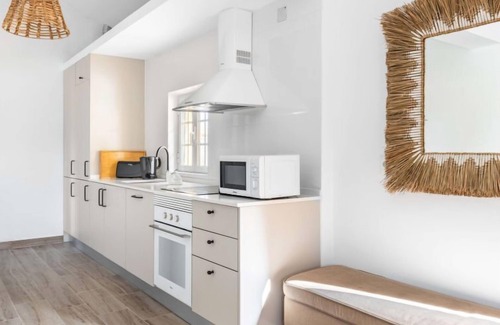 Sao Martinho Casa | Quinta de Santa Emilia 2 by Interhome