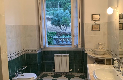 Castelo de Vide Casa | Quinta de Sao Pedro, landmark w/ Pool and fantastic view over Castelo de Vide