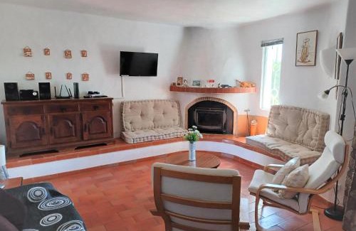Mato Serrao Casa | Quinta do Paraíso - Casa Colynda