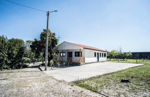 Portela Casa | Quinta Do Pomar Pomar Farm