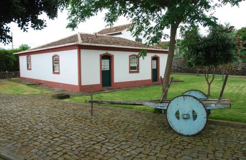 Praia da Vitoria Casa | Quinta dos Figos "5 Trevos GOLD"