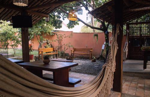 Itaunas Casa | Quinta dos Samaniego - Chalés Rústicos e Suítes